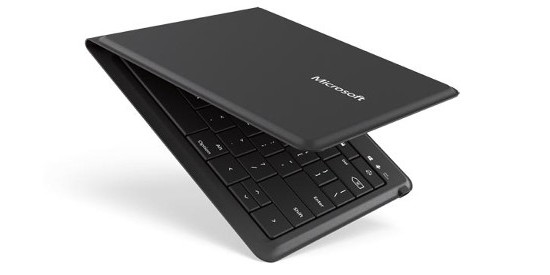 Microsoft onthult een klavier dat in twee plooit